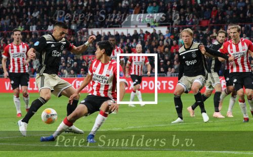 Eindhoven, 23 September 2018 PSV-AJAX Kompetitie, Seizoen 2018-2019 Eindstand 3-0
Eric Gutierrez en Tadic