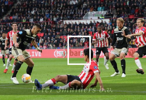 Eindhoven, 23 September 2018 PSV-AJAX Kompetitie, Seizoen 2018-2019 Eindstand 3-0
Eric Gutierrez en Tadic
