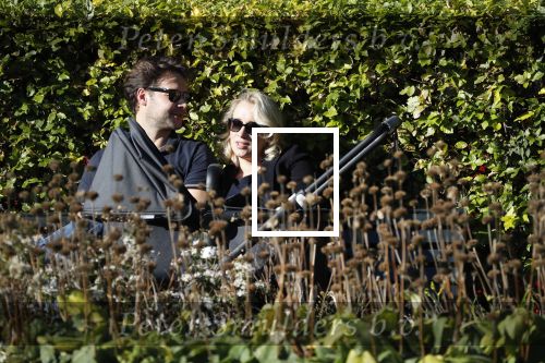 Amsterdam 27 september 2018
Eva Jinek en haar vriend Dexter gaan voor het eerst wandelen met hun zoon Pax.
