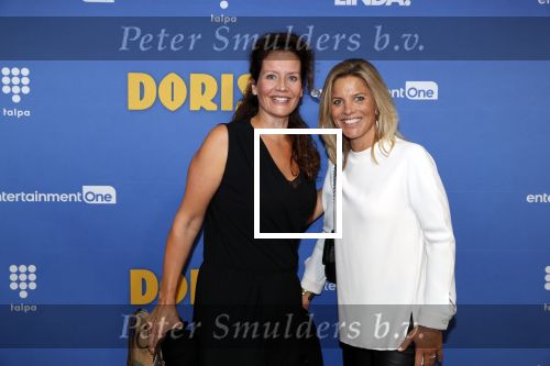 Amsterdam 17 september 2018
Premiere Doris in Tuschinski. De cast bestaat uit oa Tjitske Reidinga Guy Clemens Bracha v Doesburgh Tanik Moree Peter Blok . Femke de Veer en Maud Burgers