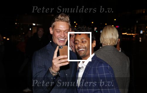 Utrecht 23 september 2018
Premiere Mamma Mia in beatrixtheater. Hoofdrollen zijn er voor Antje Monteiro Jolijn Henneman Sophia Wezer Hilke Bierman Dieter Troubleyn Emiel de Jong en Soy Kroon. Ferry Doedens met een vriend