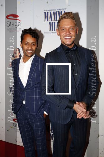 Utrecht 23 september 2018
Premiere Mamma Mia in het Beatrix Theater. Ferry Doedens kwam met een vriend
