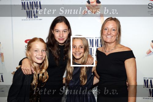 Utrecht 23 september 2018
Premiere Mamma Mia in het Beatrix Theater. Fleur Moonen met dochters