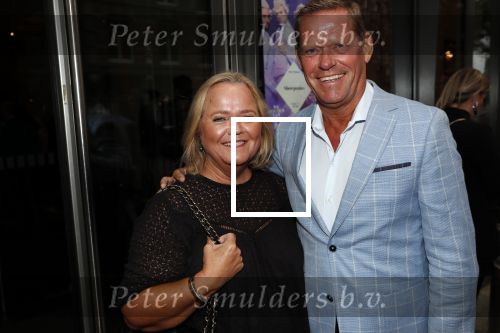 Amsterdam 10 september 2018
Feest Sjaak Swart in het nieuwe delamar theater. Frank Arnesen kwam met zijn vrouw Kate