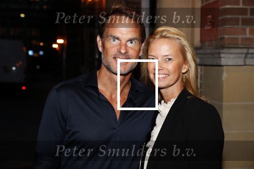 Amsterdam 10 september 2018
Feest Sjaak Swart in het nieuwe delamar theater. Frank de Boer kwam met zijn vrouw Ellen