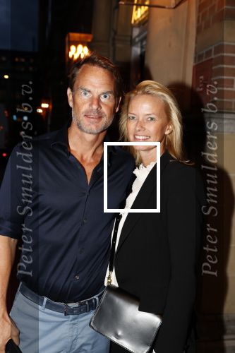 Amsterdam 10 september 2018
Feest Sjaak Swart in het nieuwe delamar theater. Frank de Boer kwam met zijn vrouw Ellen