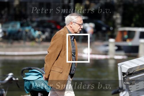 Amsterdam 15 september 2018
Frank de Grave loopt van zijn huis naar zijn auto.
