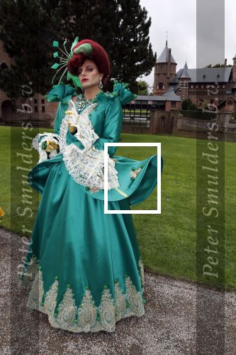 Haarzuilens 12 september 2018
Presentatie cast RTL Kerstshow op kasteel de haar. De cast bestaat uit Carlo Boszhard Buddy Vedder Esmee v Kampen Berget Lewis Pip Pellens Fred v Leer Ger Otte Celinde Schoenmaker en de kerstman.