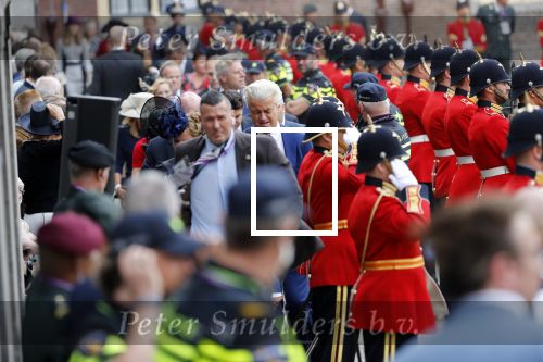 Den Haag 18 september 2018
Prinsjesdag 2018 op het binnenhof. Komning Willem Alexander Koningin Maxima Prins Constantijn en Prinses Laurentien zijn aanwezig. Geert Wilders met â€¦ en zijn beveiliging