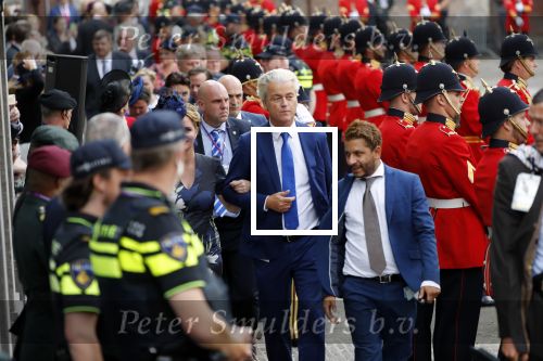 Den Haag 18 september 2018
Prinsjesdag 2018 op het binnenhof. Komning Willem Alexander Koningin Maxima Prins Constantijn en Prinses Laurentien zijn aanwezig. Geert Wilders met â€¦ en zijn beveiliging