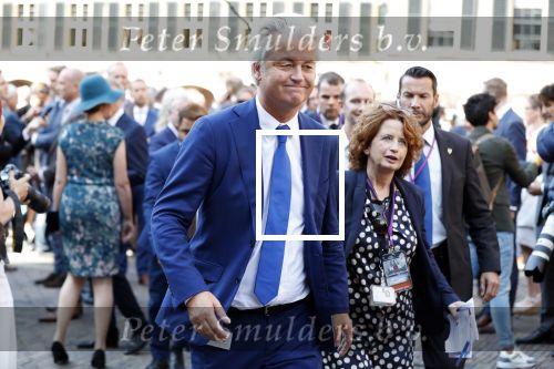 Den Haag 18 september 2018
Prinsjesdag 2018 op het binnenhof. Komning Willem Alexander Koningin Maxima Prins Constantijn en Prinses Laurentien zijn aanwezig. Geert Wilders met â€¦ en zijn beveiliging