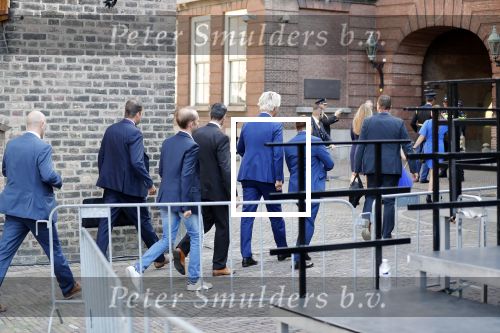 Den Haag 18 september 2018
Prinsjesdag 2018 op het binnenhof. Komning Willem Alexander Koningin Maxima Prins Constantijn en Prinses Laurentien zijn aanwezig. Geert Wilders met â€¦ en zijn beveiliging
