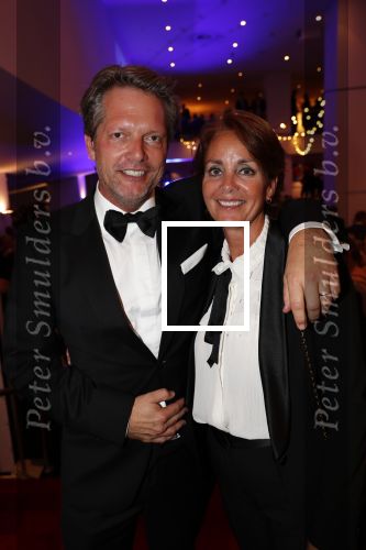 Utrecht 23 september 2018
Premiere Mamma Mia in beatrixtheater. Hoofdrollen zijn er voor Antje Monteiro Jolijn Henneman Sophia Wezer Hilke Bierman Dieter Troubleyn Emiel de Jong en Soy Kroon. Guido den Aantrekker met zijn vrouw Tiffany