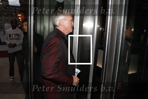 Amsterdam 10 september 2018
Feest Sjaak Swart in het nieuwe delamar theater. Guus Hiddink kwam met zijn vriendin