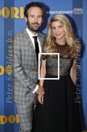 Amsterdam 17 september 2018
Premiere Doris in Tuschinski. De cast bestaat uit oa Tjitske Reidinga Guy Clemens Bracha v Doesburgh Tanik Moree Peter Blok . Guy Clemens met partner Rosa Reuten