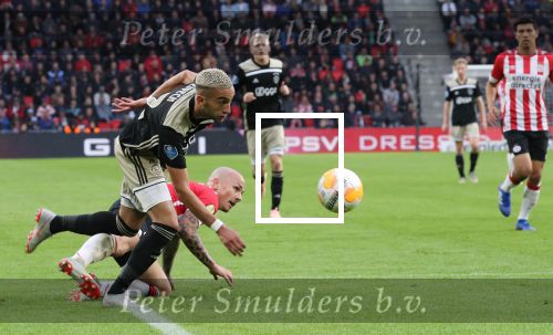 Eindhoven, 23 September 2018 PSV-AJAX Kompetitie, Seizoen 2018-2019 Eindstand 3-0
Hakam Ziyech en Angelino