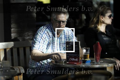 Amsterdam 17 september 2018
Hans v d Togt geniet van sigaretje bitterballen en een biertje op terras.