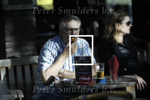 Amsterdam 17 september 2018
Hans v d Togt geniet van sigaretje bitterballen en een biertje op terras.