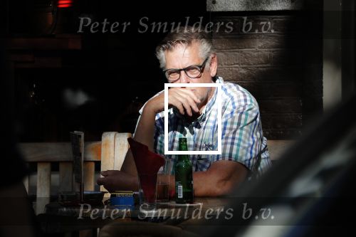 Amsterdam 17 september 2018
Hans v d Togt geniet van sigaretje bitterballen en een biertje op terras.