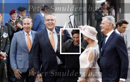 Den Haag 18 september 2018
Prinsjesdag 2018 op het binnenhof. Komning Willem Alexander Koningin Maxima Prins Constantijn en Prinses Laurentien zijn aanwezig. Leonie Sazias met Henk Krol en partner