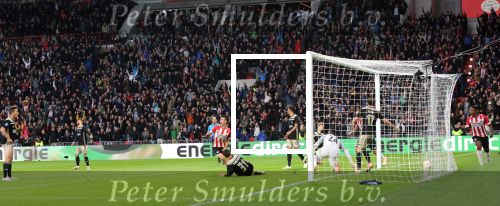Eindhoven, 23 September 2018 PSV-AJAX Kompetitie, Seizoen 2018-2019 Eindstand 3-0
Hirving Lozano scoort 3-0