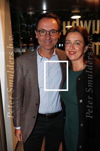 Amstelveen 24 september 2018
Premiere tussen kunst en kitch in schouwburg Amstelveen. Hugo Haenen met vrouw