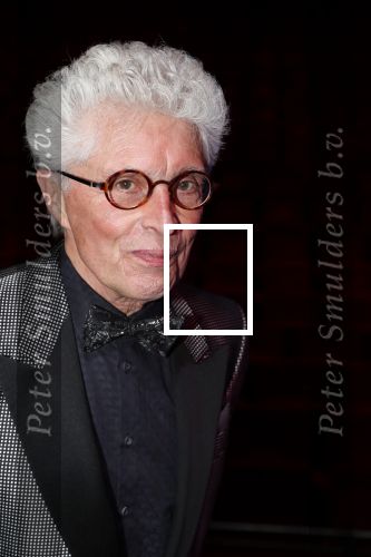 Utrecht 23 september 2018
Premiere Mamma Mia in beatrixtheater. Hoofdrollen zijn er voor Antje Monteiro Jolijn Henneman Sophia Wezer Hilke Bierman Dieter Troubleyn Emiel de Jong en Soy Kroon. Jacques d Ancona