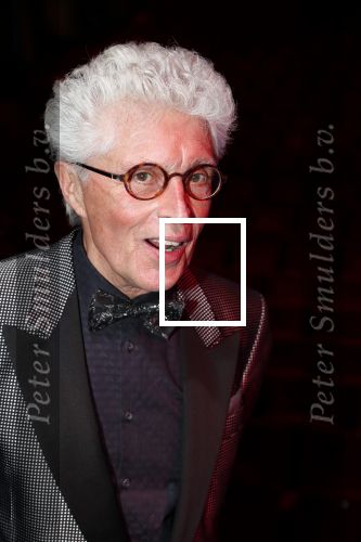 Utrecht 23 september 2018
Premiere Mamma Mia in beatrixtheater. Hoofdrollen zijn er voor Antje Monteiro Jolijn Henneman Sophia Wezer Hilke Bierman Dieter Troubleyn Emiel de Jong en Soy Kroon. Jacques d Ancona