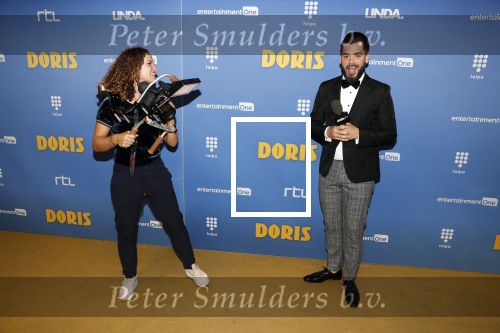 Amsterdam 17 september 2018
Premiere Doris in Tuschinski. De cast bestaat uit oa Tjitske Reidinga Guy Clemens Bracha v Doesburgh Tanik Moree Peter Blok . Janice