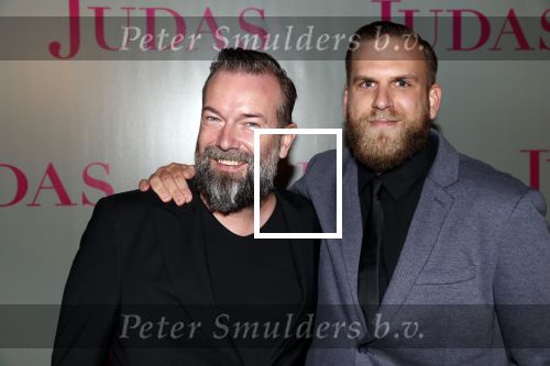 Amsterdam20 september 2018
Premiere Judas in de meervaart. Jeroen Kijk in de vegte met vriend