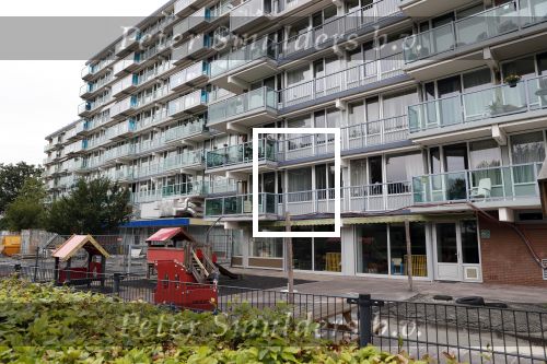 Soest 11 september 2018
Karst v d Meulen  ( ex man Lenie t Hart) woont in een appartement boven een kinderdagverblijf.