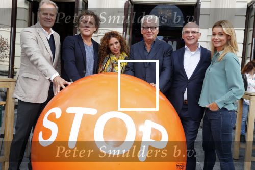 Amsterdam 7 september 2018
Presentatie stoptober 2018 door Froukje de Both met Katja Schuurman Jan Slagter en Kees v d Spek in Vondel CS.