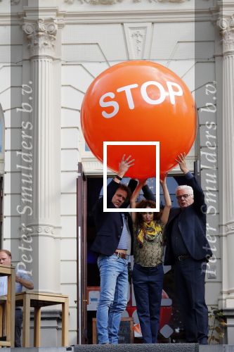 Amsterdam 7 september 2018
Presentatie stoptober 2018 door Froukje de Both met Katja Schuurman Jan Slagter en Kees v d Spek in Vondel CS.