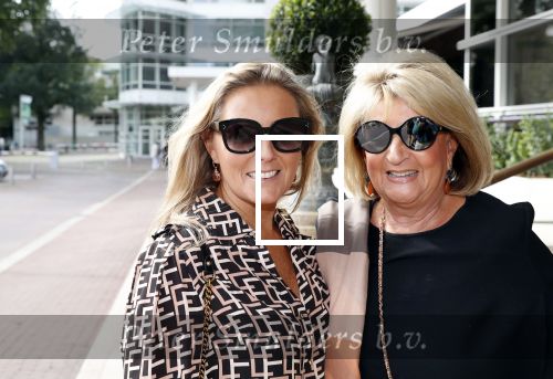 Amsterdam 16 september 2018
45 jaar Sheila de Vries in het Hilton. Kitty Leeser met Ghyta Bijlsma