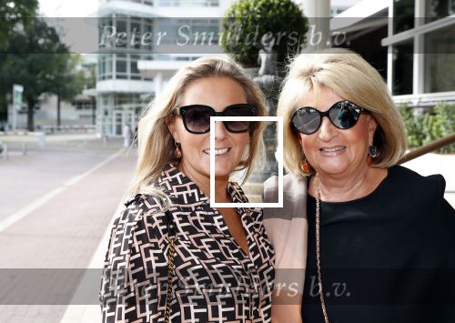 Amsterdam 16 september 2018
45 jaar Sheila de Vries in het Hilton. Kitty Leeser met Ghyta Bijlsma