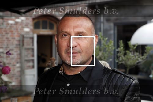 Etten Leur 21 september 2018
Patricia Paay verkoopt in winkels sjans in Etten Leur oude kleding tassen en schoenen van haar zelf.. Klaas Otto was er ook.