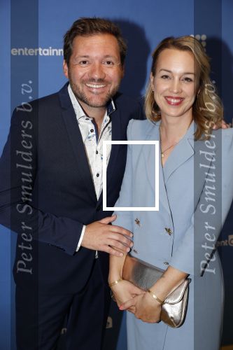 Amsterdam 17 september 2018
Premiere Doris in Tuschinski. De cast bestaat uit oa Tjitske Reidinga Guy Clemens Bracha v Doesburgh Tanik Moree Peter Blok . 
Klaas v d Eerden met partner