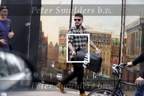 Amsterdam 20 september 2018
Rasmus Kristensen en Lasse Schone samen aan het winkelen op de pc hooftstraat.