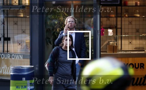 Amsterdam 17 september 2018
Leo Alkemade bellend op straat