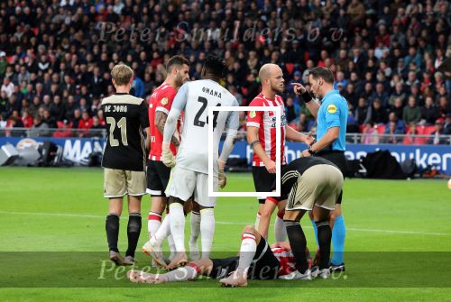 Eindhoven, 23 September 2018 PSV-AJAX Kompetitie, Seizoen 2018-2019 Eindstand 3-0
Luuk de Jong geblesseerd