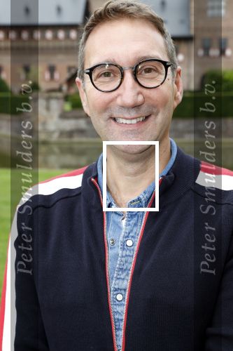Haarzuilens 12 september 2018
Presentatie cast RTL Kerstshow op kasteel de haar. De cast bestaat uit Carlo Boszhard Buddy Vedder Esmee v Kampen Berget Lewis Pip Pellens Fred v Leer Ger Otte Celinde Schoenmaker en de kerstman. Marc Forno