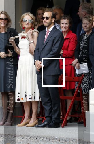 Den Haag 18 september 2018
Prinsjesdag 2018 op het binnenhof. Komning Willem Alexander Koningin Maxima Prins Constantijn en Prinses Laurentien zijn aanwezig. De moeder van Maxima Maria del Carmen Cerruti en haar broer Juan Zorrequieta waren ook aanwezig op paleis Noordeinde.