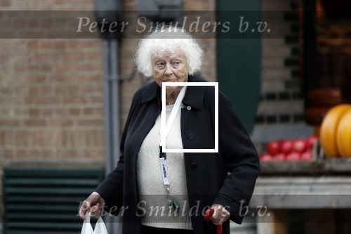 Amsterdam 10 september 2018
Marjan Berk doet boodschappen op de cornelis schuytstraat.