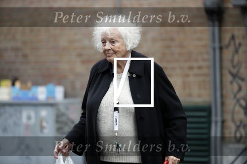 Amsterdam 10 september 2018
Marjan Berk doet boodschappen op de cornelis schuytstraat.