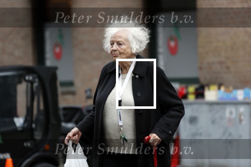 Amsterdam 10 september 2018
Marjan Berk doet boodschappen op de cornelis schuytstraat.