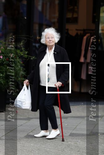 Amsterdam 10 september 2018
Marjan Berk doet boodschappen op de cornelis schuytstraat.