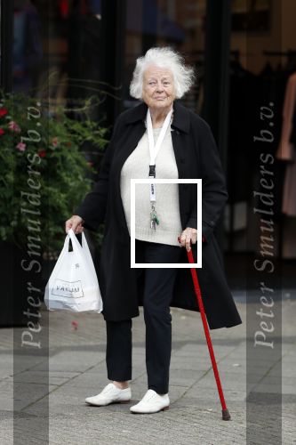 Amsterdam 10 september 2018
Marjan Berk doet boodschappen op de cornelis schuytstraat.