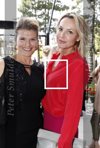 Amsterdam 16 september 2018
45 jaar Sheila de Vries in het Hilton.
Micky Hoogendijk met Anouk v Nes