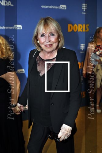 Amsterdm 17 september 2018
Premiere Doris in Tuschinski. De cast bestaat uit oa Tjitske Reidinga Guy Clemens Bracha v Doesburgh Tanik Moree Peter Blok . Mireille Bekooy