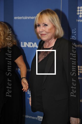 Amsterdm 17 september 2018
Premiere Doris in Tuschinski. De cast bestaat uit oa Tjitske Reidinga Guy Clemens Bracha v Doesburgh Tanik Moree Peter Blok . Mireille Bekooy